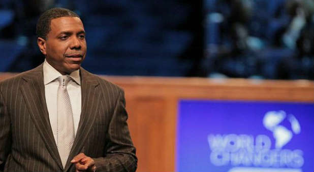 Creflo Dollar's Net Worth